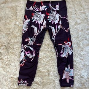 Purple Floral Athleta Salutation Stash Pocket Magnolia Tights Size XL